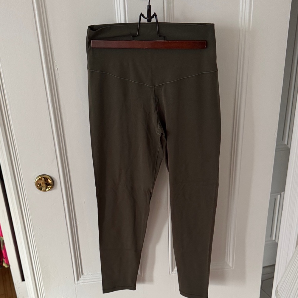 Aerie Olive High-Rise 7/8 Length Leggings